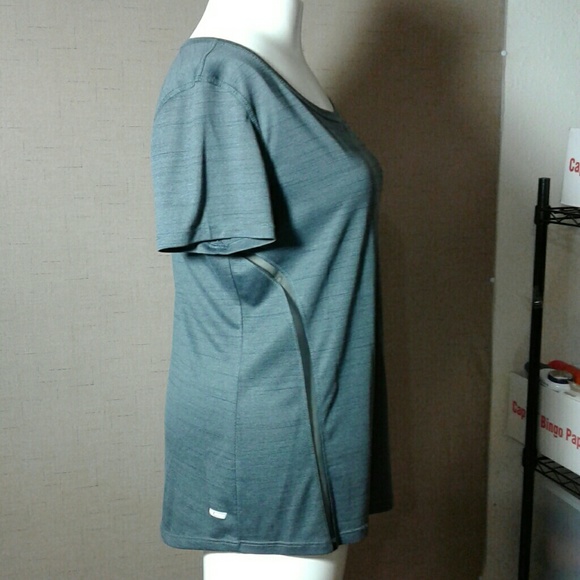 Top - Picture 3 of 4